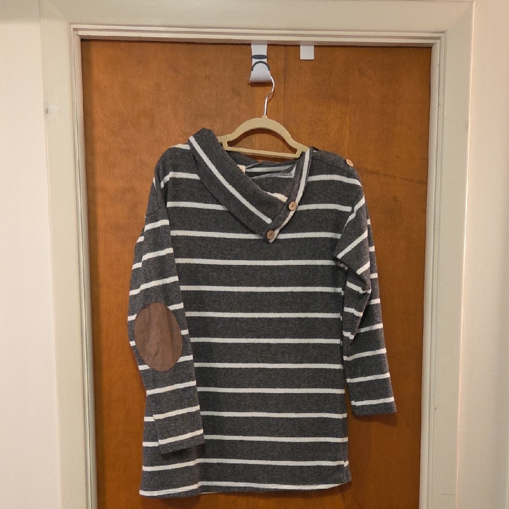 Hailey & Co Striped Long Sleeve Fleece Top with Elbow Patches M